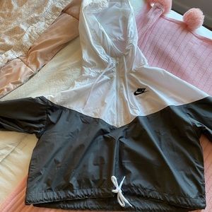 New Nike windbreaker